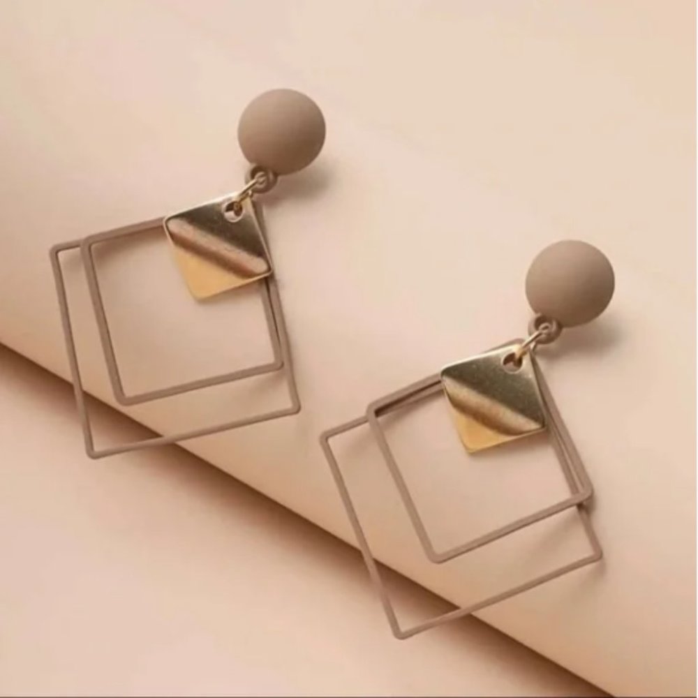 Matte Square Earrings with Gold Dangle